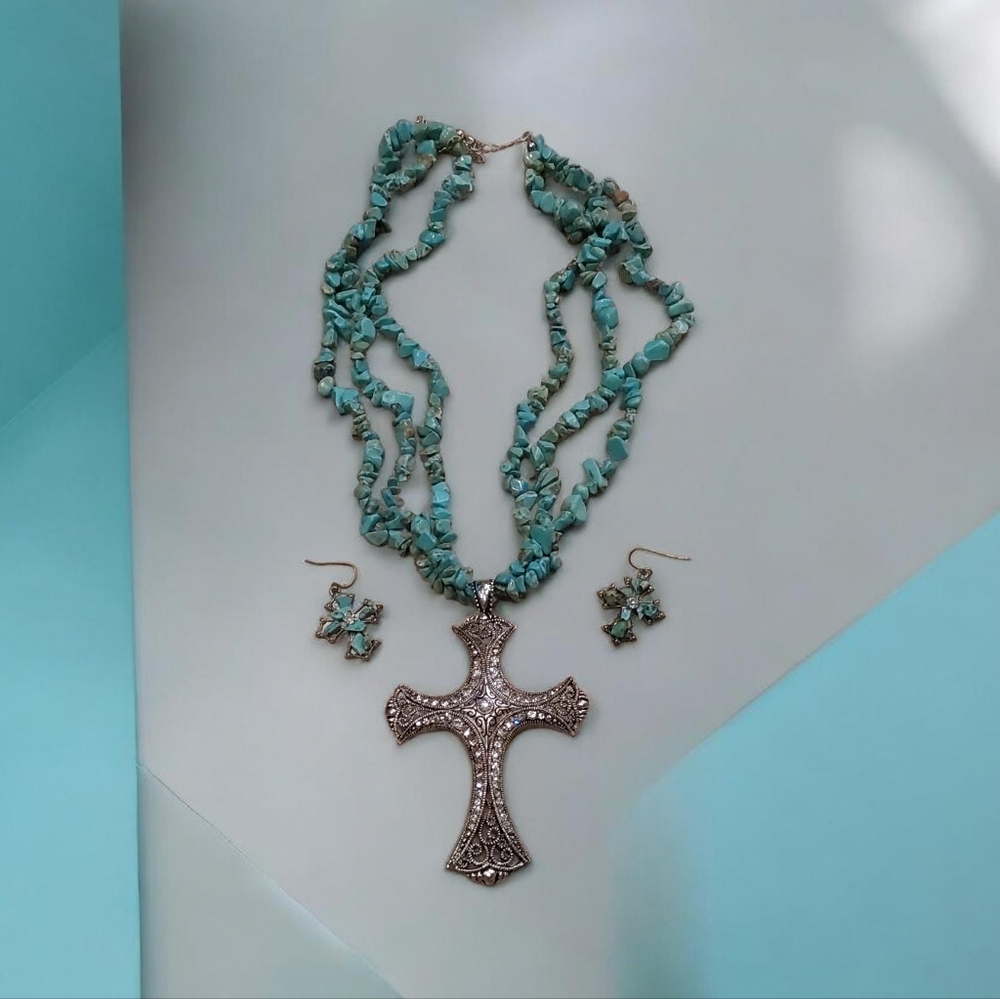Blazin Roxx Turquoise Multi-Strand Cross Pendant Necklace and Earrings Set